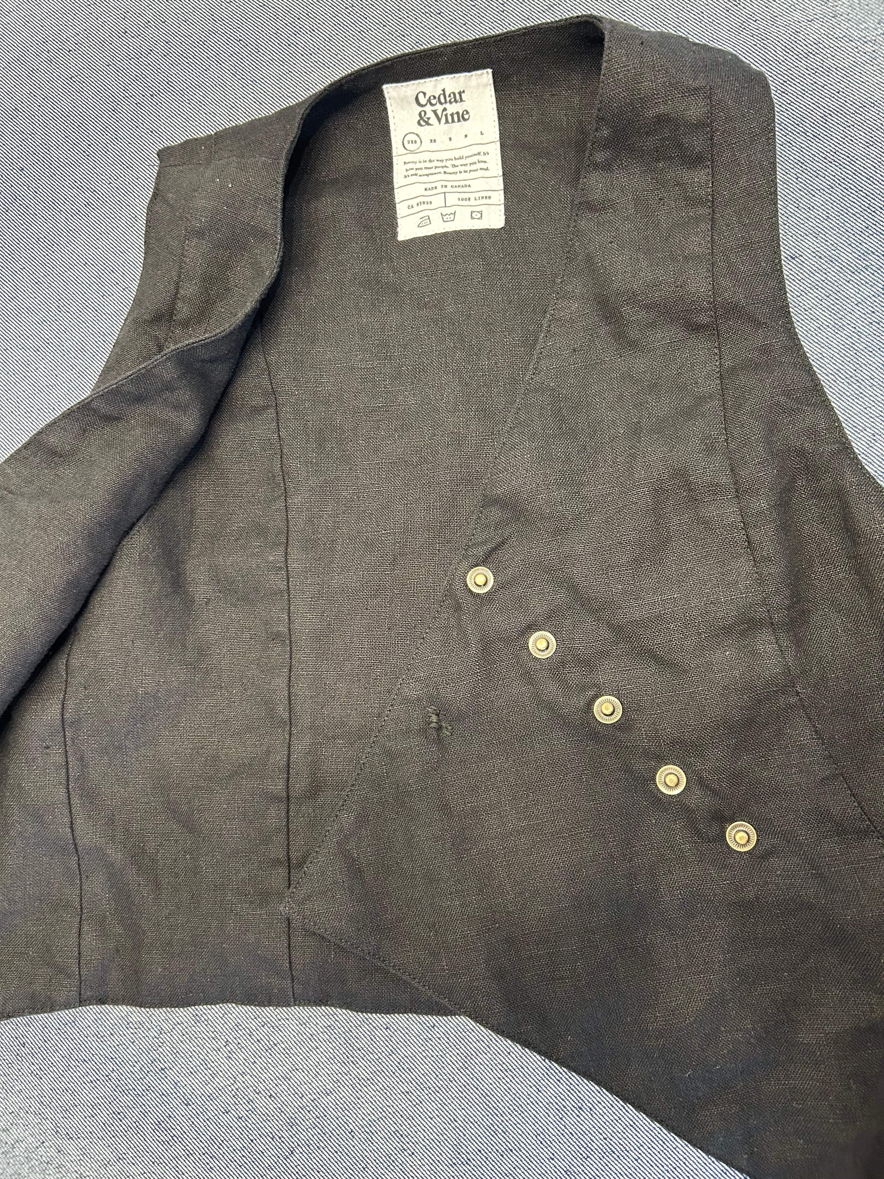 SUMMER SAMPLE SALE || Beatrix Vest | Midnight | Flawed 2XS - cedarandvine