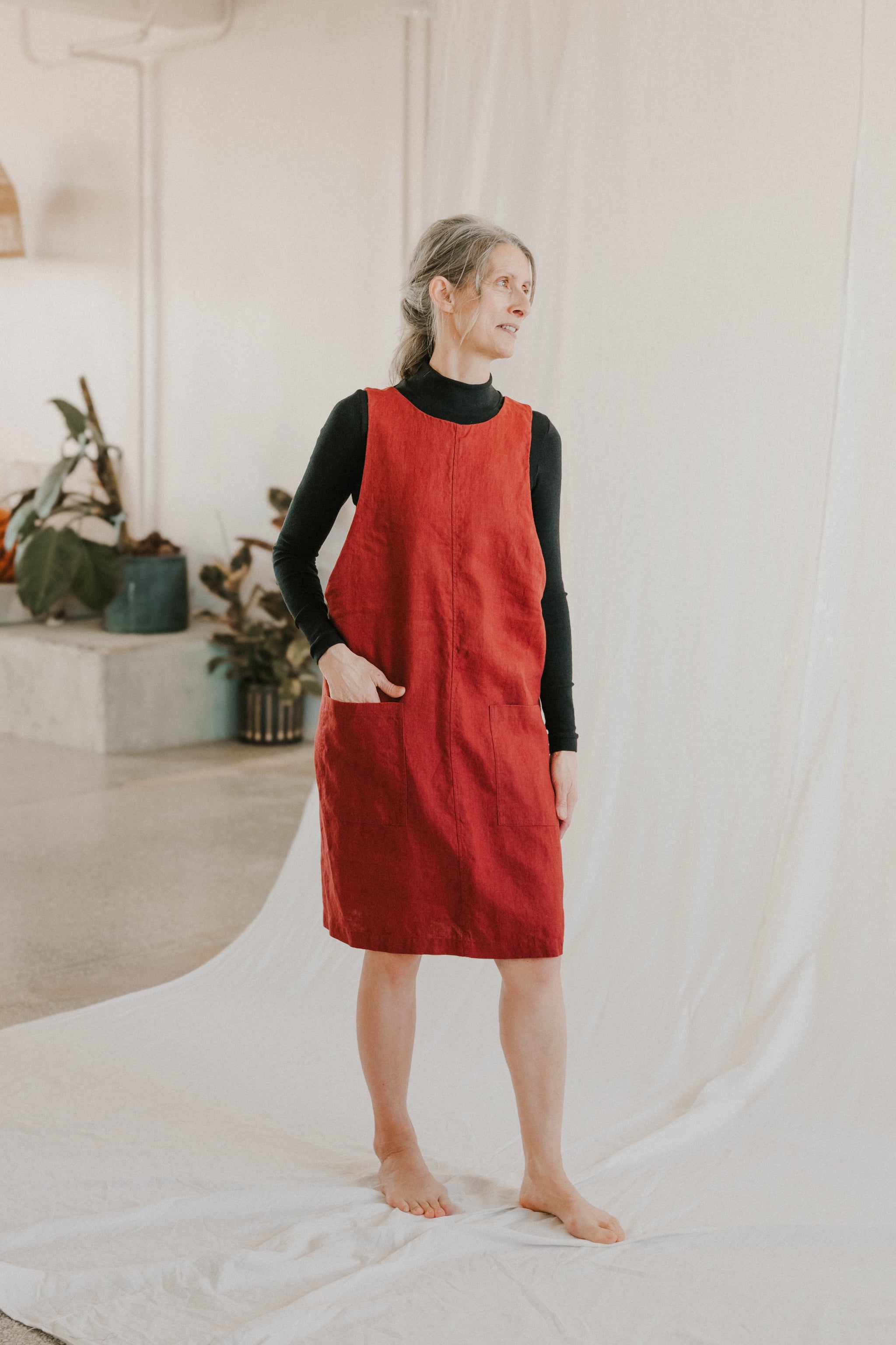 siiilon シーロンThe romantic apron dress Sewing Pattern || Apron Dress
