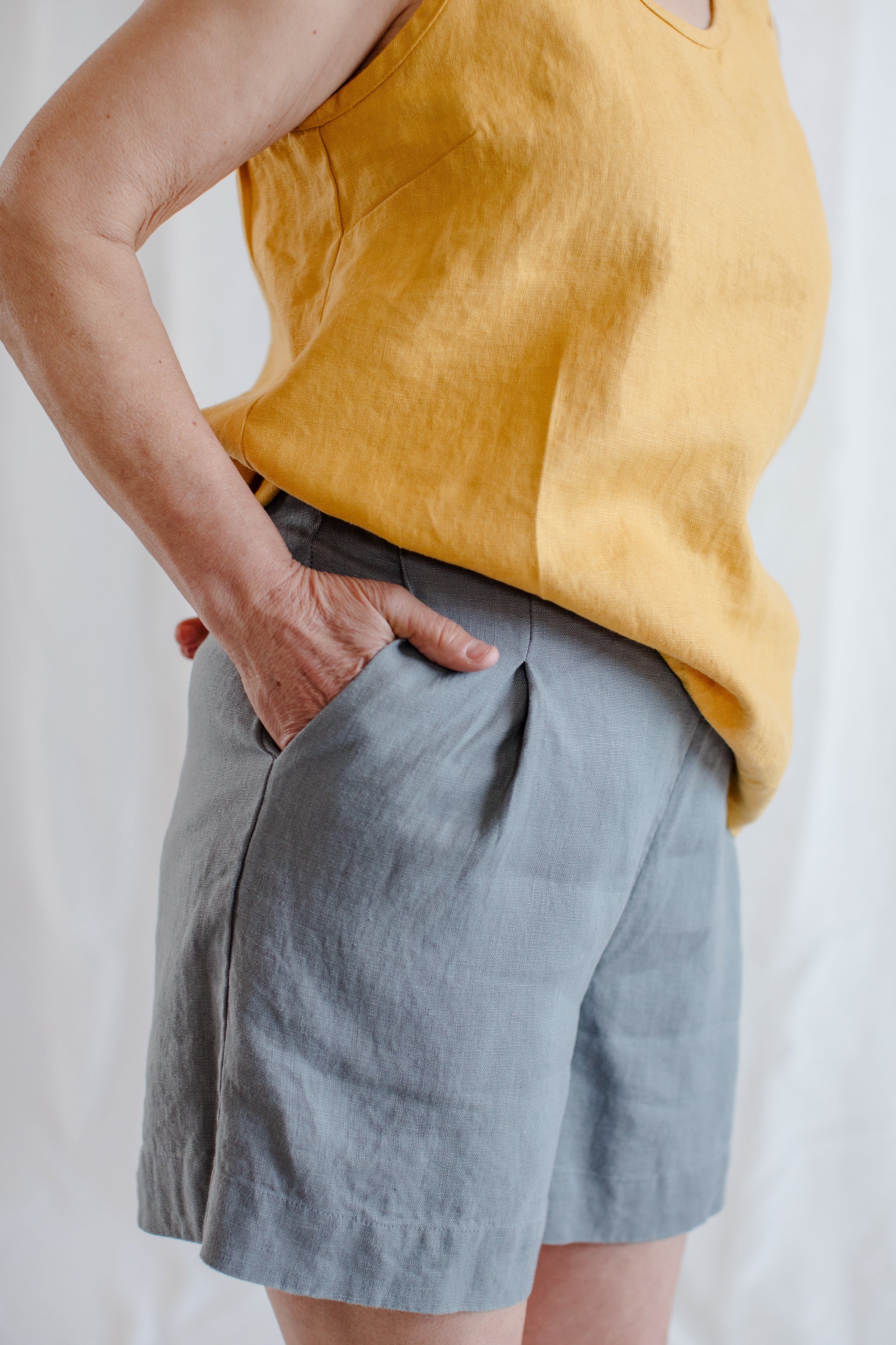 Essential Tank (Ready to Ship) - cedarandvine