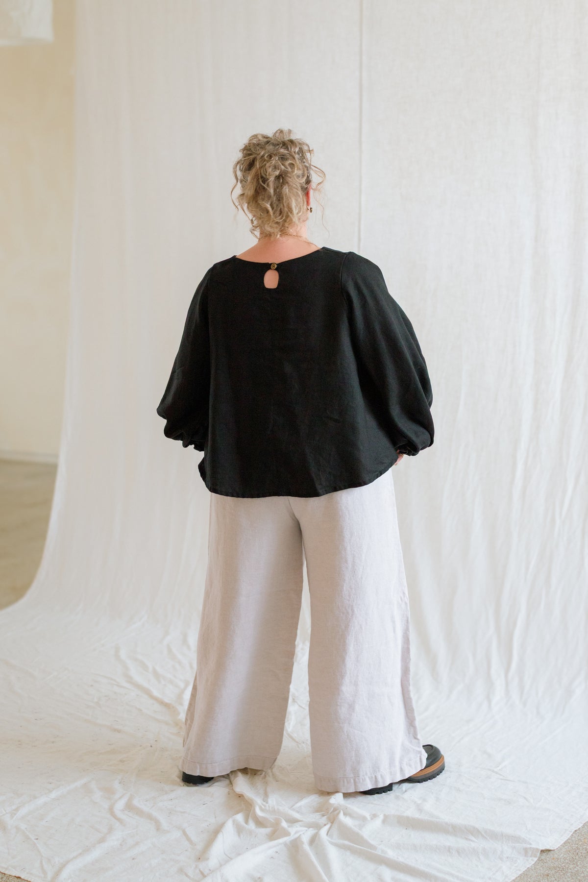 Key-Hole Bishop Blouse