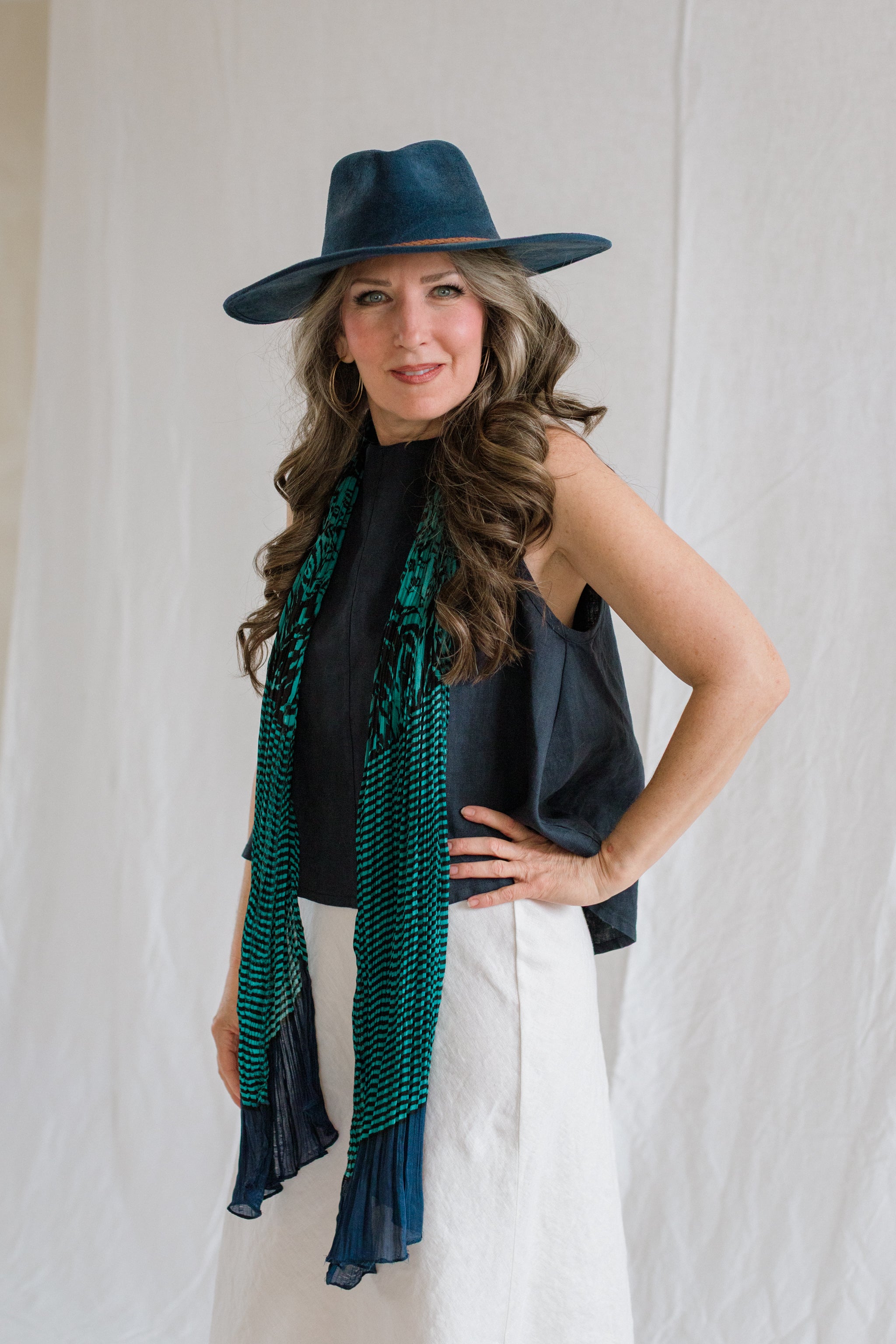 Key-Hole Swing Top (Ready-To-Ship) - cedarandvine