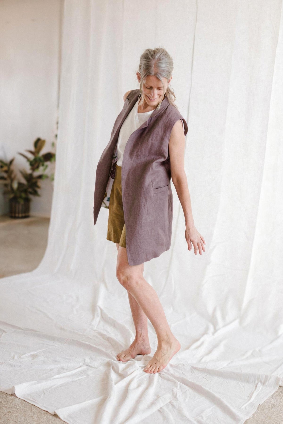 Linen Vest - cedarandvine