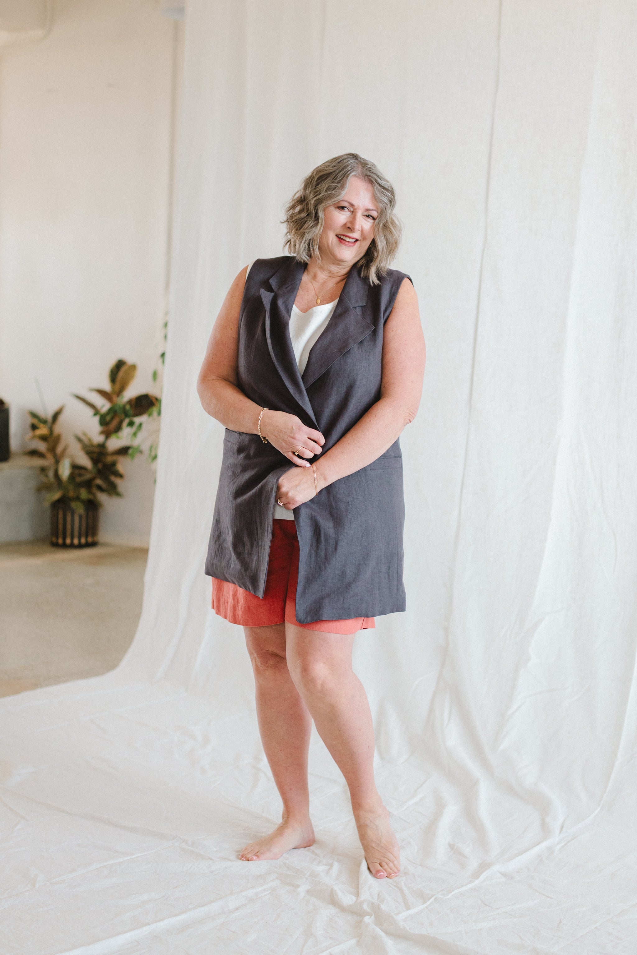 Linen Vest - cedarandvine