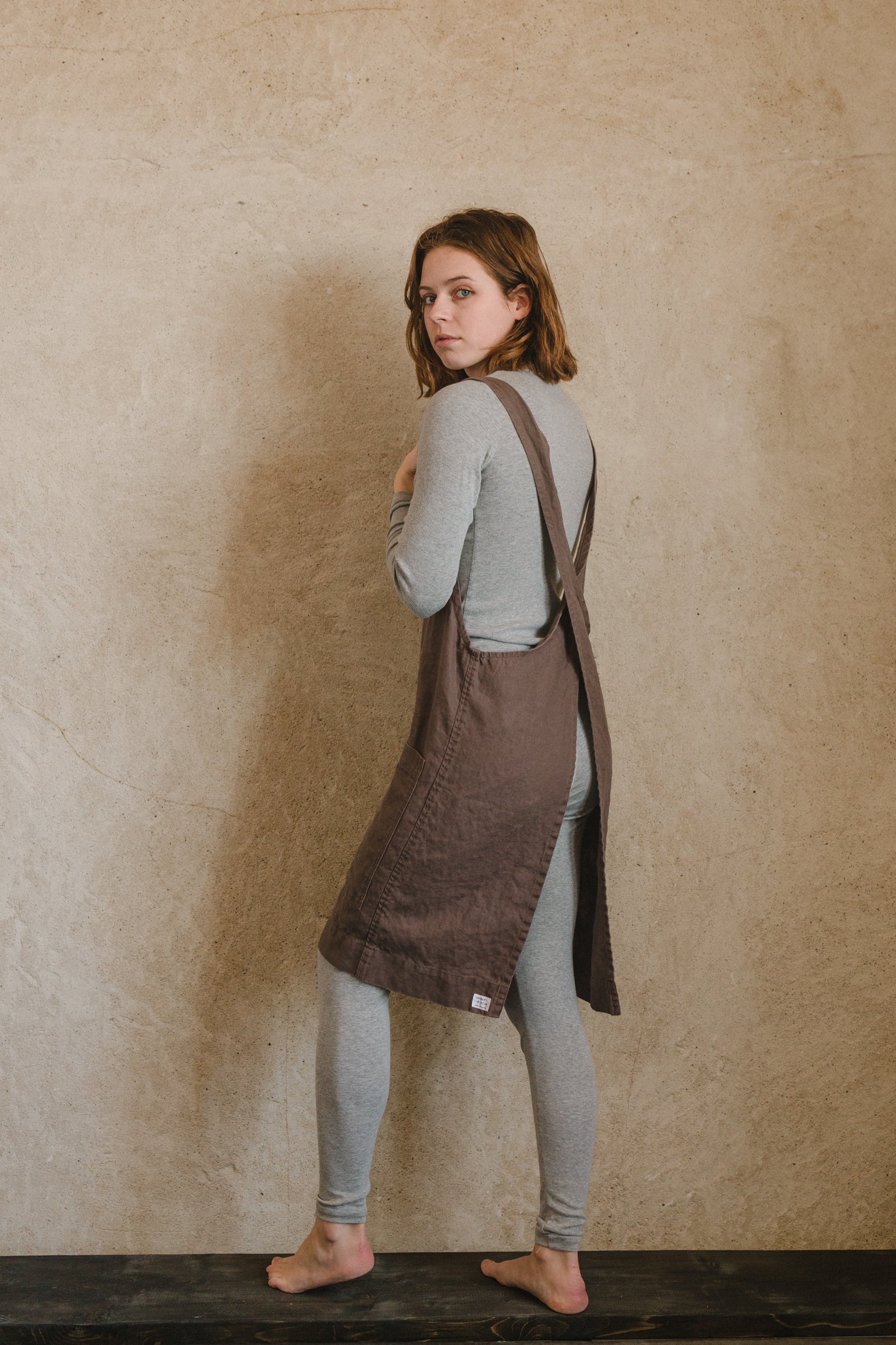 Linen Utility Apron (Ready-To-Ship) - cedarandvine