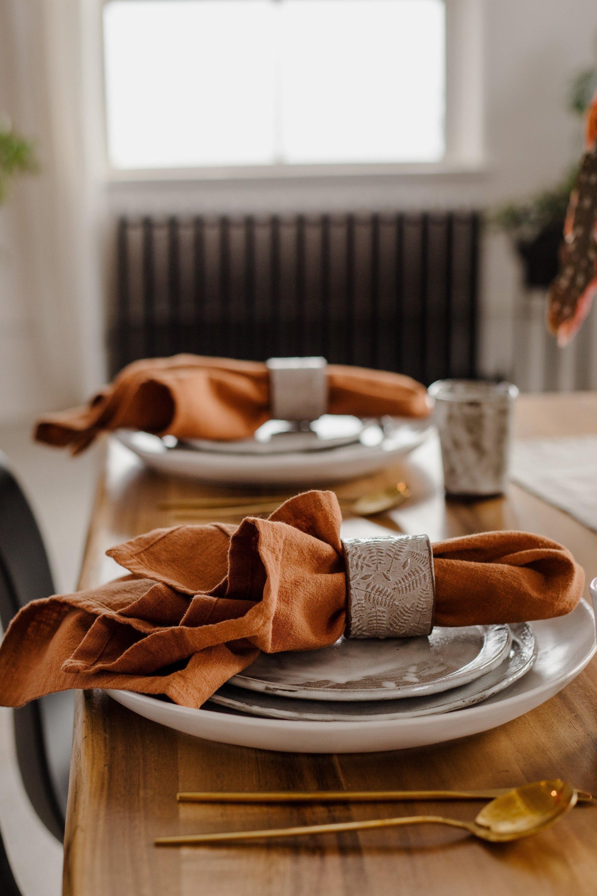 Softened Linen Napkins for Table Setting, Reusable Linen Napkins