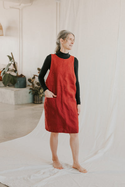 Sewing Pattern || Apron Dress | Cedar and Vine Sewing Pattern || Apron Dress | Cedar and Vine