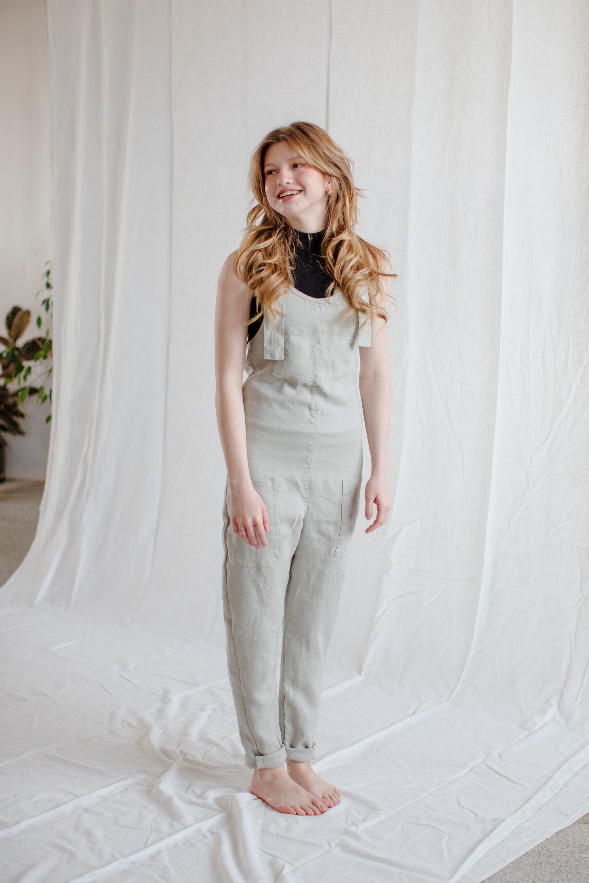 Cross-Back Dungaree V2 (Ready to Ship) - cedarandvine