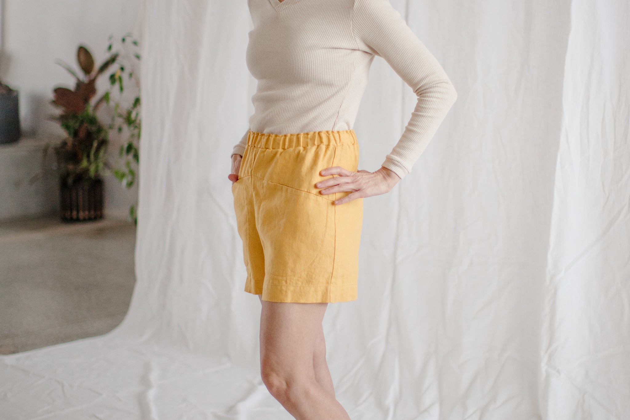 Finally back in stock! Linen shorts in our latest colors - Quince