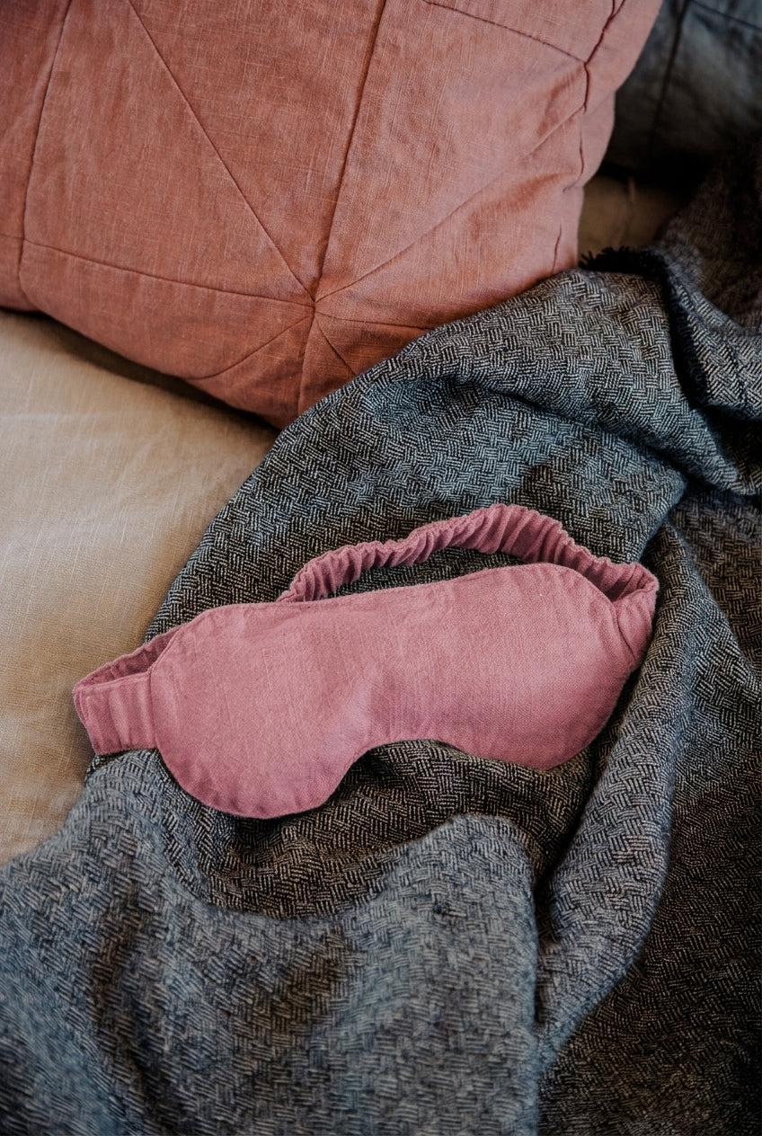 Lavender Sleep Mask - cedarandvine