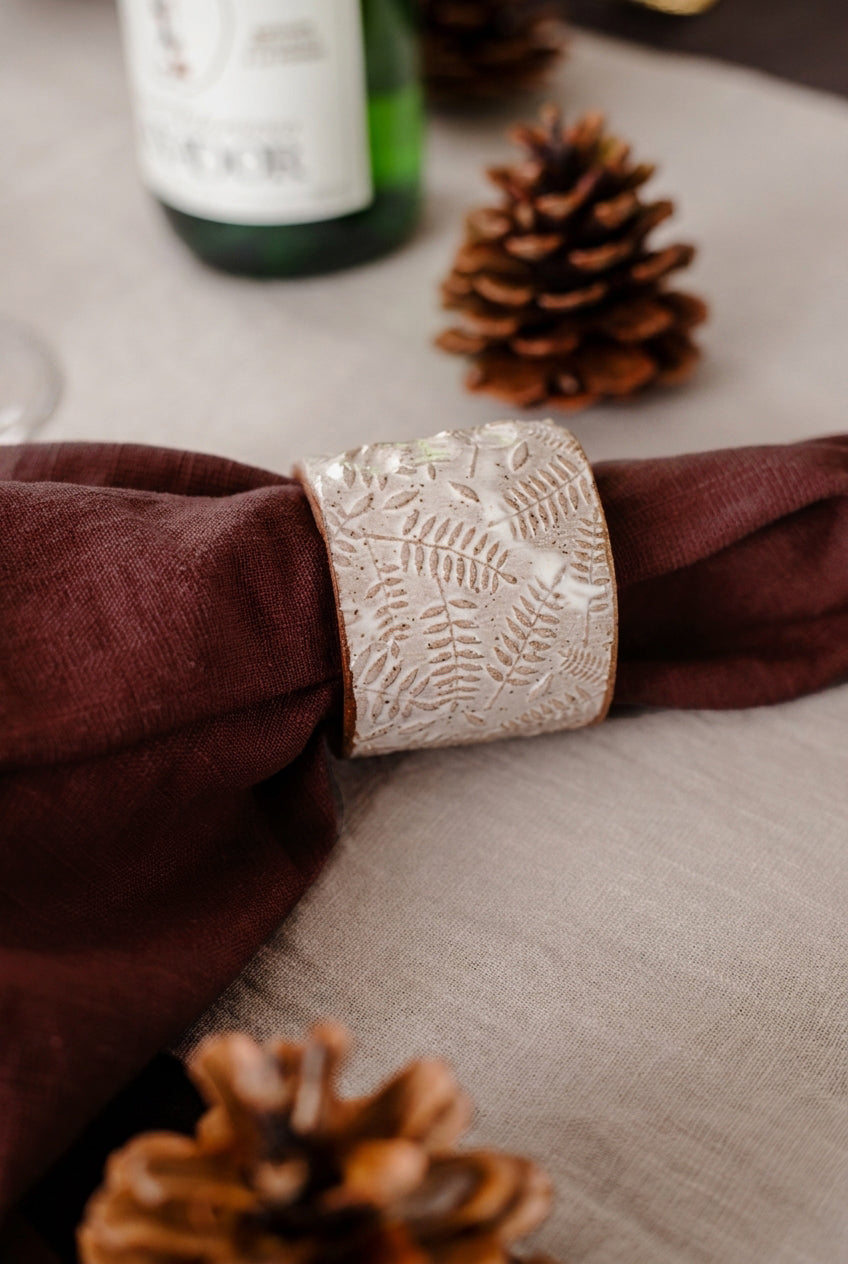 Artist Feature || Clay People Napkin Rings x Linen Napkins - cedarandvine